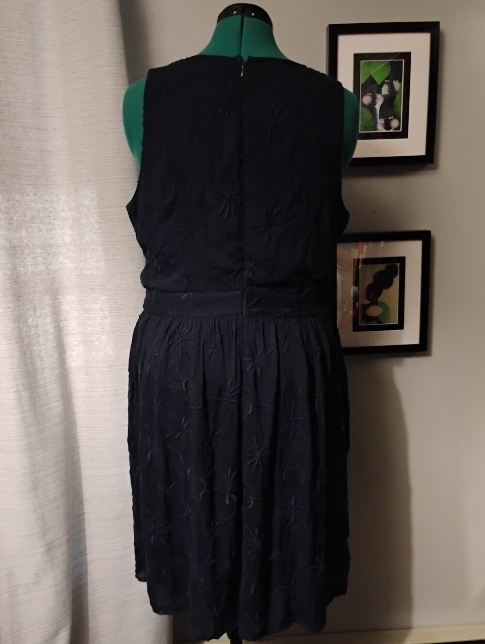 Embroidered Sleeveless Navy V-Neck Midi Dress by Loft Sz 12 - Picture 6 of 10